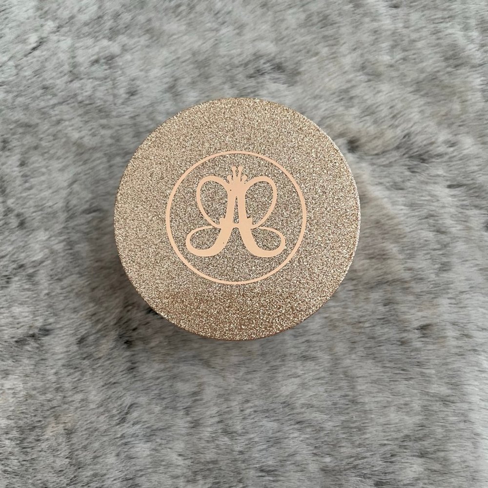 Anastasia Beverly Hills Loose Highlighter in shade Vegas